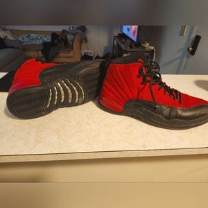 Jordan Retro 12  Reverse Flu Game